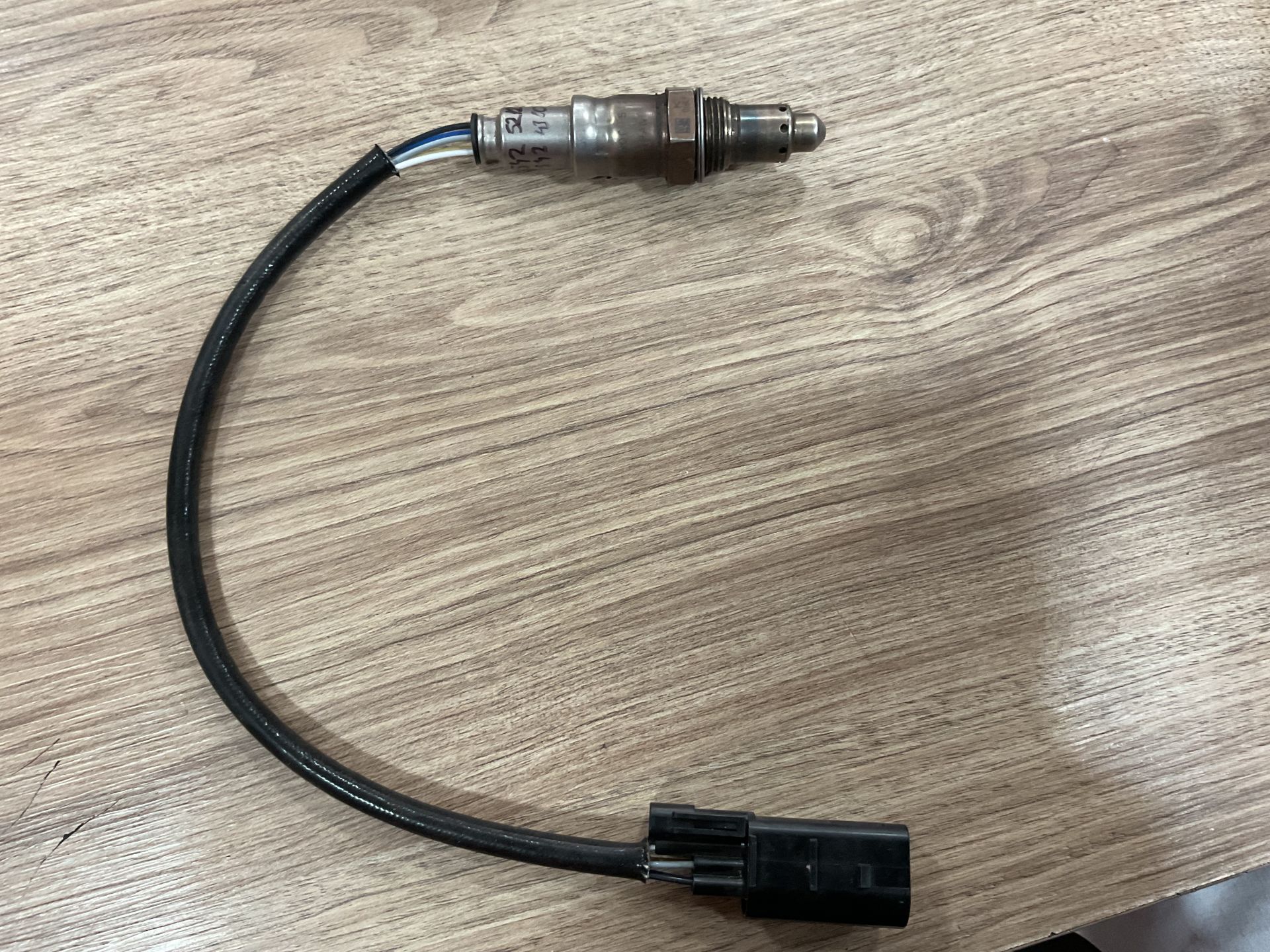 A0005424300 MERCEDES W205 W238 W118 W167 W206 W213 W222 W253 W254 W257 W290 W447 W463 EGZOZ LAMBDA SENSÖRÜ ÇIKMA ORJİNAL