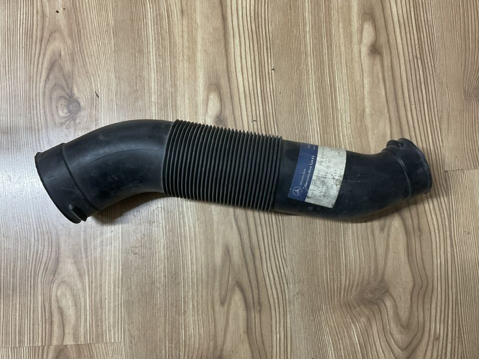 A1120940282 MERCEDES W112 ÖN SAĞ HAVA BORUSU ÇIKMA ORJİNAL