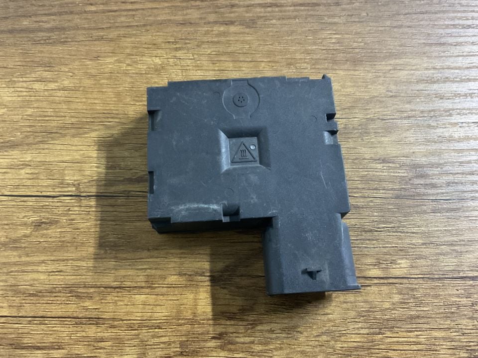 A9079002711 MERCEDES W907 W447 ARKA TAMPON KÖR NOKTA RADAR BEYNİ ÇIKMA ORJ