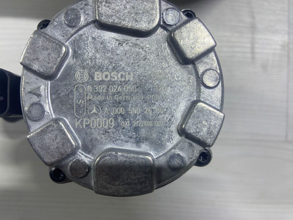 A0005002686 MERCEDES W117 W118 W156 W166 W167 W172 W176 W177 W205 W213 W217 W222 W238 W242 W247 W251 W253 W257 W290 W293 W447 W780 W907 W910 İLAVE SU POMPASI SIFIR ORJ