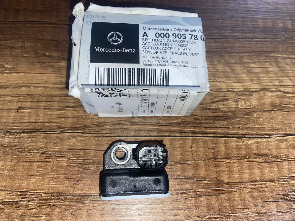 A0009057802 MERCEDES W118 W177 W205 W213 W238 W247 W253 W257 W290 DARBE SENSÖRÜ SIFIR ORJ