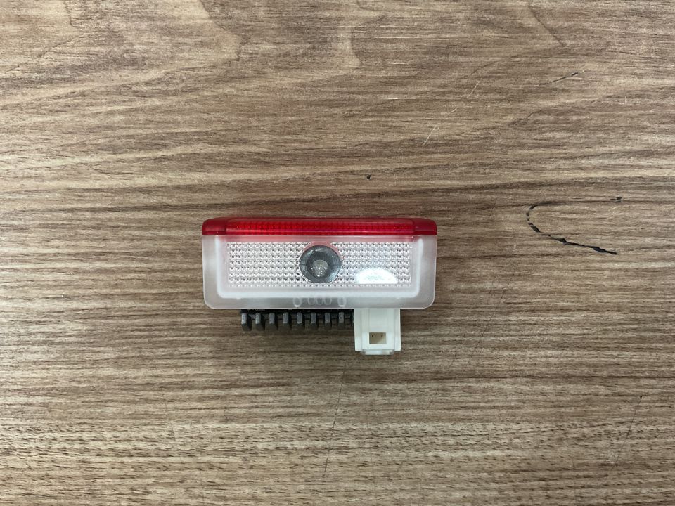 A2139062206 MERCEDES W213 LOGO LED KAPI PREJKTÖRÜ SIFIR ORJİNAL
