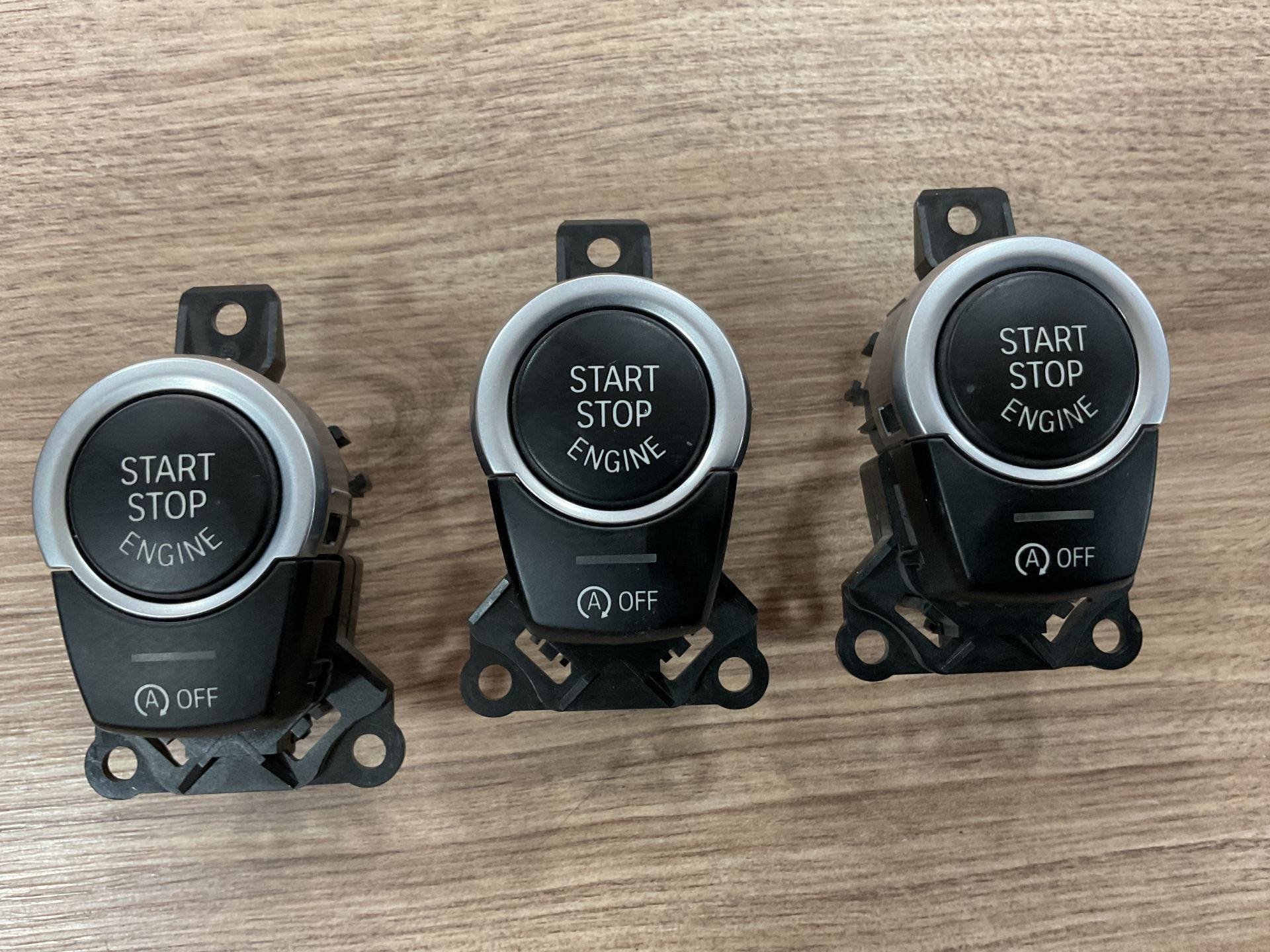 61319153831 9153831 BMW F01 F02 START STOP DÜĞMESİ ÇIKMA ORJİNAL