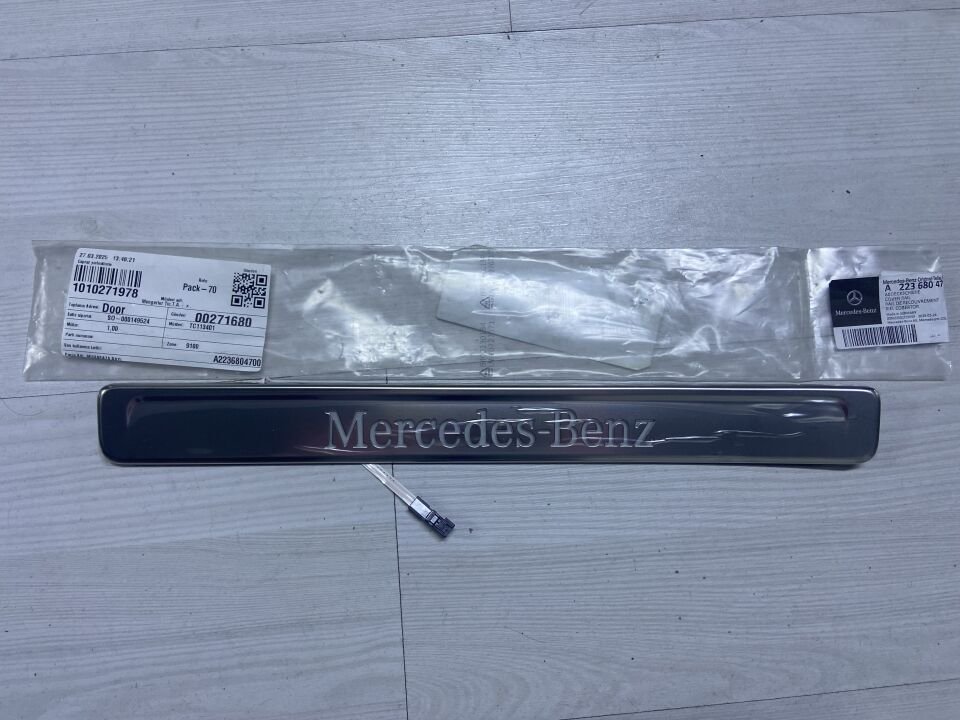 A2236804700 MERCEDES W223 SOL ÖN KAPI EŞİĞİ NİKELAJI SIFIR ORJİNAL