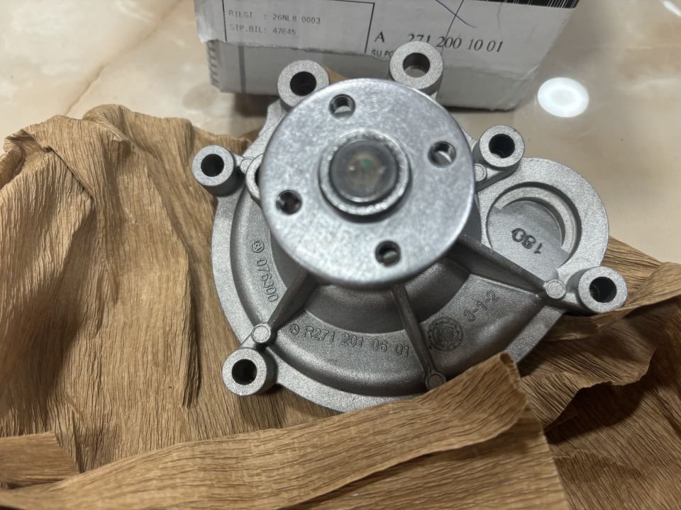A2712001001 MERCEDES 271 MOTOR SU POMPASI DEVİRDAİM SIFIR ORJİNAL