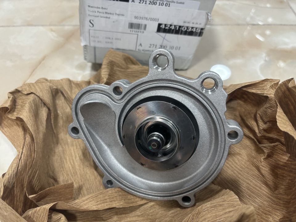 A2712001001 MERCEDES 271 MOTOR SU POMPASI DEVİRDAİM SIFIR ORJİNAL